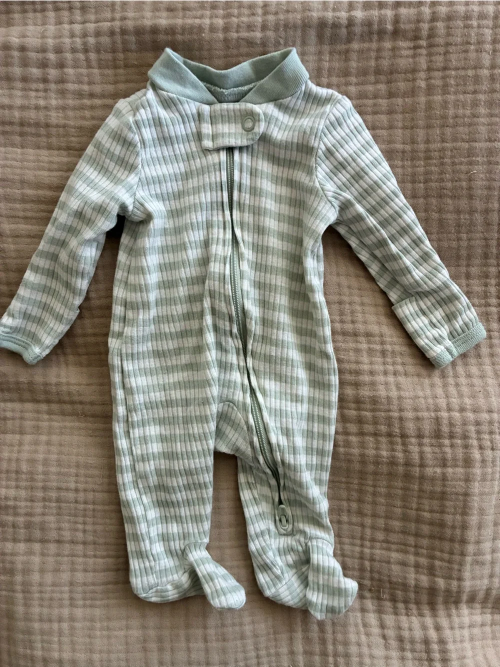 Carter’s Premie Girls bundle of 10